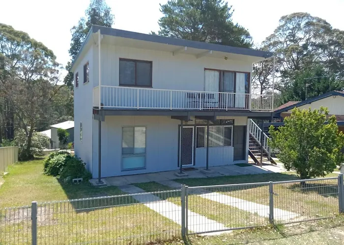 Batemans Bay 2-Bedroom Gem Newly Renovated