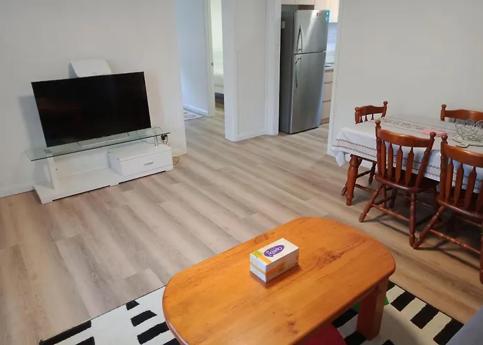 Batemans Bay 2-Bedroom Gem Newly Renovated